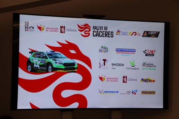 Image 4 of article Una treintena de pilotos participan en Cáceres en la primera prueba del Campeonato de España de Rallyes de Tierra