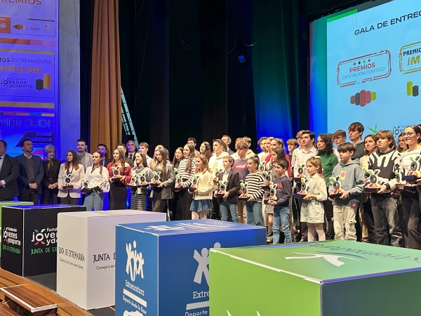 Image 4 of article La Fundación Jóvenes y Deportes entrega sus premios al deporte extremeño en una gala con 300 personas en Montijo