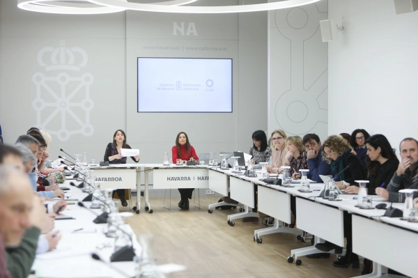 Imagen del artículo El Gobierno de Navarra vuelve a reunir al Consejo de Vivienda para fomentar el diálogo permanente con los agentes implicados en el sector 

La sesión de hoy ha servido para poner en valor las políticas desarrolladas y presentar las nuevas iniciativas que favorezcan el acceso a la vivienda en la Comunidad Foral   	 		 		26/02/2025 		    		 			 			 				 						 							camera_alt  						 							 						 							videocam