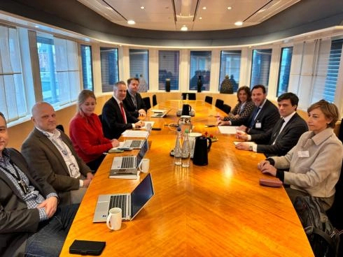 Image 1 of article Óscar Puente ofrece la gran capacidad y experiencia de las empresas españolas para desarrollar las infraestructuras de Noruega