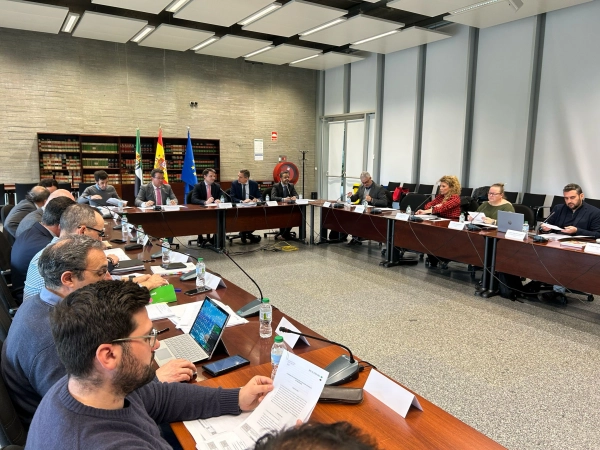 Image 4 of article La Comisión de Coordinación de Policías Locales de Extremadura ha aprobado las bases de las futuras oposiciones del Tribunal Único