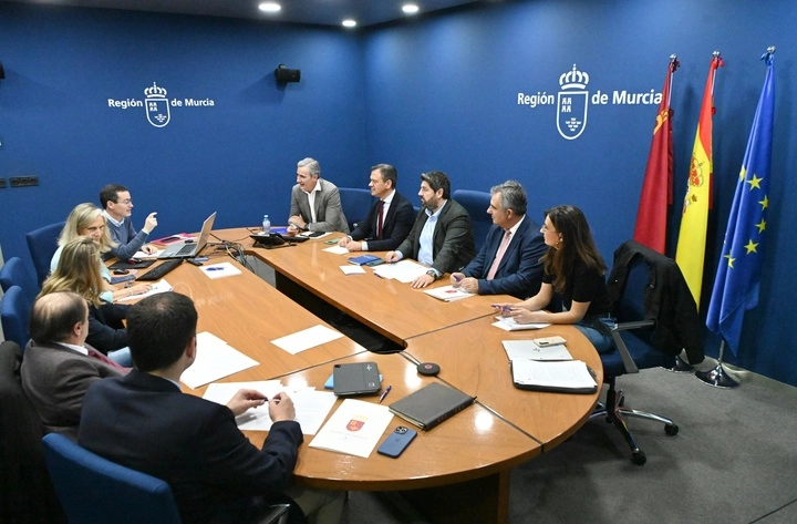 Imagen del artículo El Gobierno regional prepara su dispositivo de Emergencias ante la alerta amarilla por lluvias