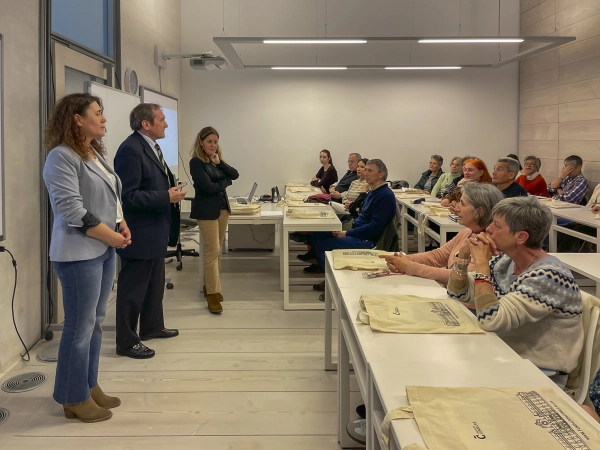 Imagen del artículo La Fundación Comillas inaugura con éxito de participación el Aula Permanente para mayores de 40 años