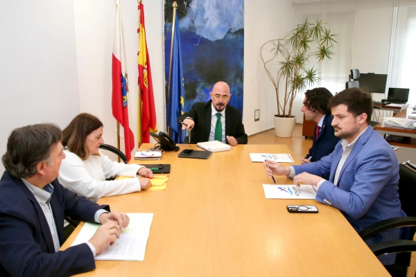 Imagen del artículo El Gobierno mantiene su compromiso de ampliar el centro de salud de El Astillero esta legislatura