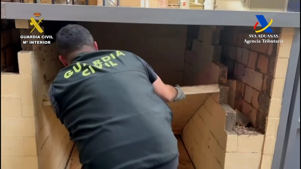 Image 1 of article Desmantelada una organización criminal que ocultaba droga en hornos industriales en Madrid