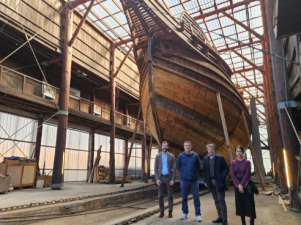 Imagen del artículo Santano resalta el compromiso del Ministerio con el desarrollo del patrimonio cultural en el ámbito marítimo