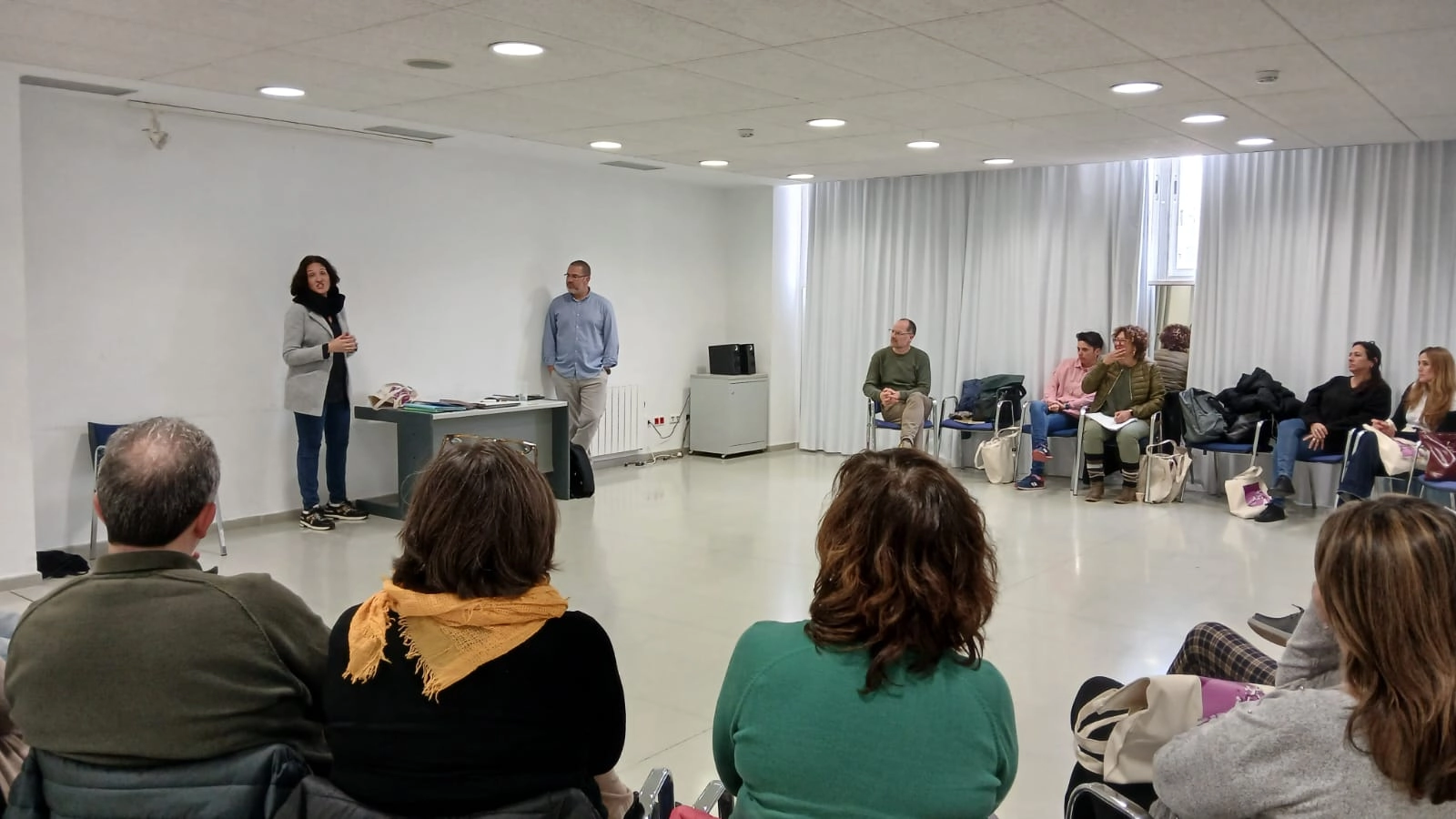 Imagen del artículo El IBDONA ha presentado en la Red para la Inclusión Social las novedades para hacer más accesible el Servicio 24 horas de atención a las víctimas de la violencia machista