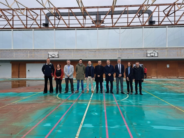 Imagen del artículo Educación presenta el proyecto de rehabilitación del polideportivo Sant Joan del IES Maria Àngels Cardona de Ciutadella