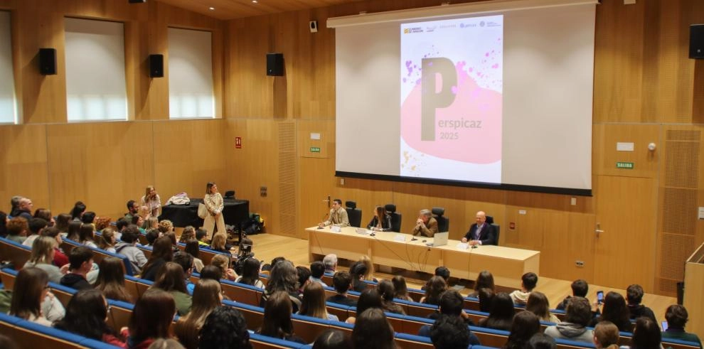 Imagen del artículo Casi medio centenar de centros educativos se enfrentan en la fase inicial de Perspicaz