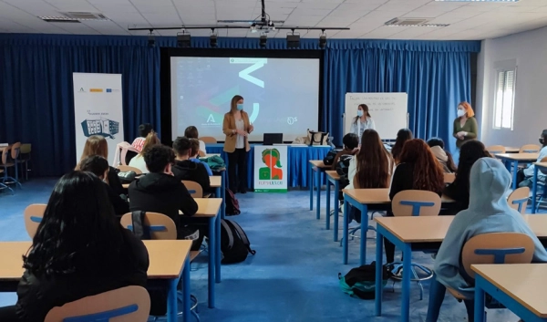 Imagen del artículo Casi 1.500 jóvenes participan en los 82 cursos sobre sexualidad y relaciones igualitarias del IAJ en 2022