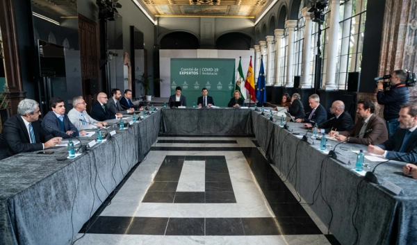 Imagen del artículo Andalucía reforzará las medidas de prevención y vigilancia Covid en las residencias de mayores