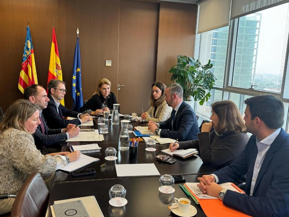 Imagen del artículo La Generalitat refuerza la coordinación en la lucha contra la violencia sobre la mujer y la ocupación ilegal