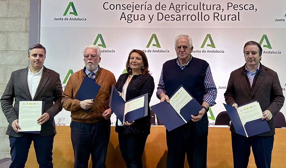 Imagen del artículo Andalucía presentará alegaciones conjuntas al Plan Estratégico de la PAC fruto del diálogo social