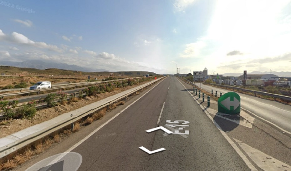 Imagen del artículo Cinco personas resultan heridas en un accidente de tráfico en Almería
