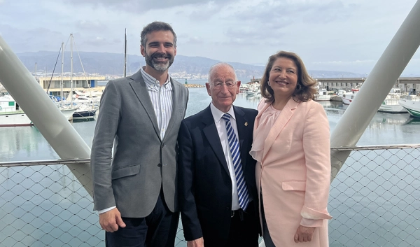 Imagen del artículo La Junta inaugura la nueva lonja del puerto pesquero de Roquetas de Mar, con una inversión de 3 millones