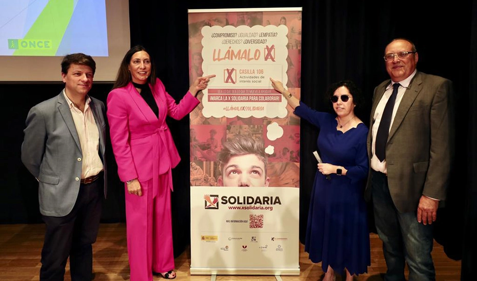 Imagen del artículo López llama a los andaluces a marcar la 'X Solidaria' de la Renta para ayudar a quien más lo necesita