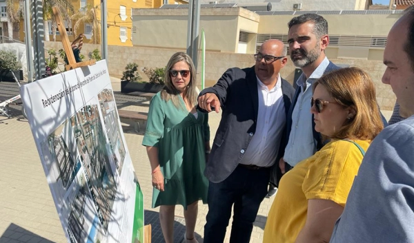 Imagen del artículo Fernández-Pacheco realiza una visita técnica a las obras de integración puerto-ciudad en la Caleta de Vélez