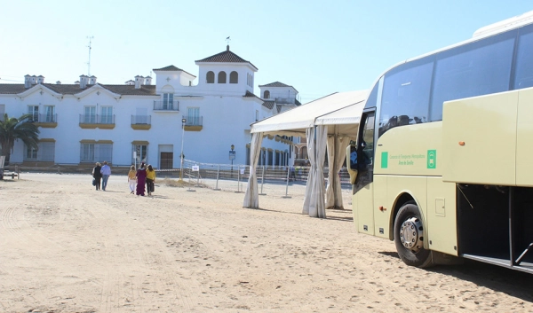 Imagen del artículo La oferta de autobuses se refuerza con casi 650 servicios adicionales por la Romería del Rocío
