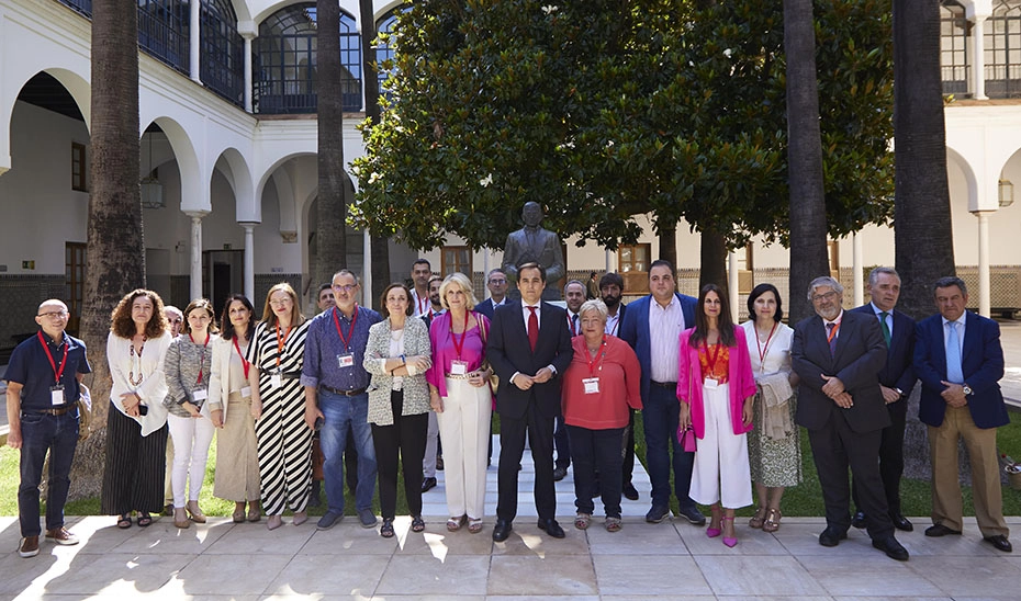 Imagen del artículo Nieto: La Ley de Función Pública es de todos y trae la Administración andaluza al siglo XXI