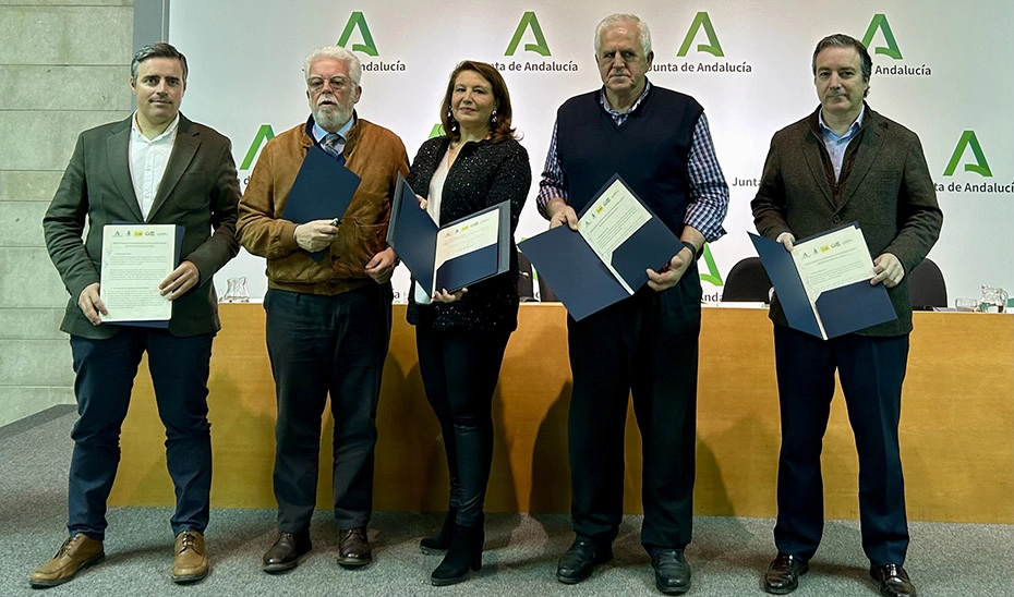 Imagen del artículo La Junta solicita al Ministerio el aplazamiento de la entrada en vigor del cuaderno digital agrario