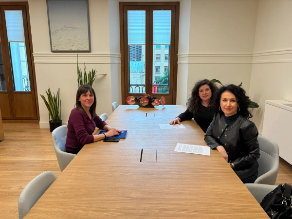 Imagen del artículo La inclusión de las mujeres en el sector de la construcción, más que una cuestión social 

La vicepresidenta Alfaro se reúne con las Construccionarias, un grupo de referentes femeninas en el sector   	 		 		28/03/2025 		    		 			 			 				 						 							camera_alt
