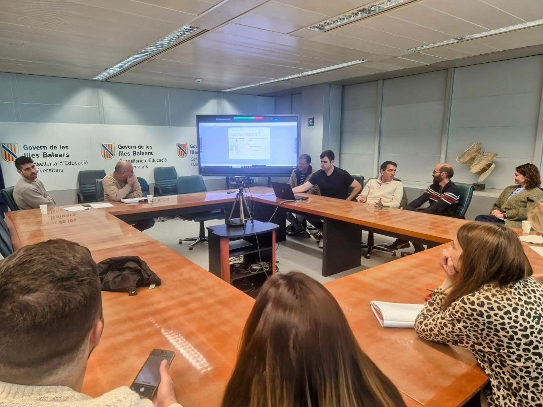 Imagen del artículo 160 docentes han presentado su solicitud para participar de manera voluntaria en un tribunal de oposiciones