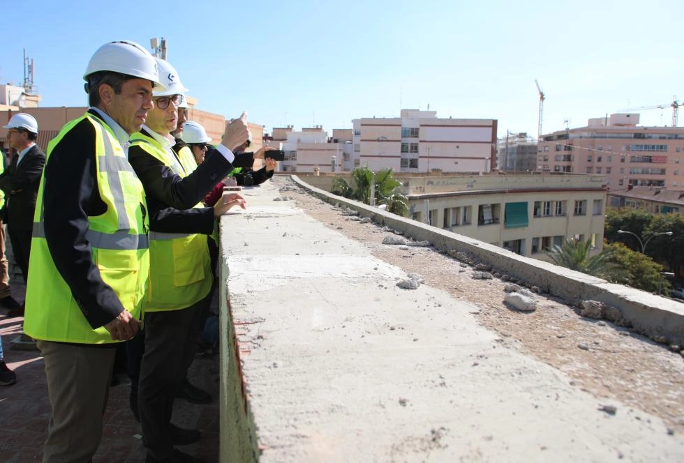 Image 2 of article Mazón: La legislatura de la vivienda avanza en Alicante para facilitar un hogar a quienes más lo necesitan