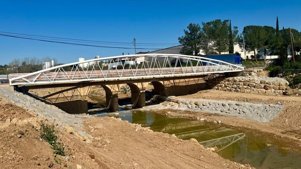 Imagen del artículo La Generalitat finaliza la primera gran obra de emergencia en dos tramos de la CV-50 afectados por las inundaciones tras invertir 1,62 millones de euros