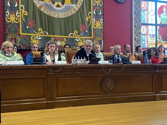 Image 1 of article La consejera Pérez Forniés asiste a la Festividad de la Universidad de Zaragoza