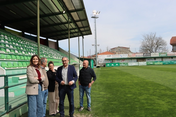 Image 0 of article A Xunta impulsa a mellora da eficiencia enerxética no campo de fútbol 'O Espiñedo' do Carballiño cunha achega de 60.000€