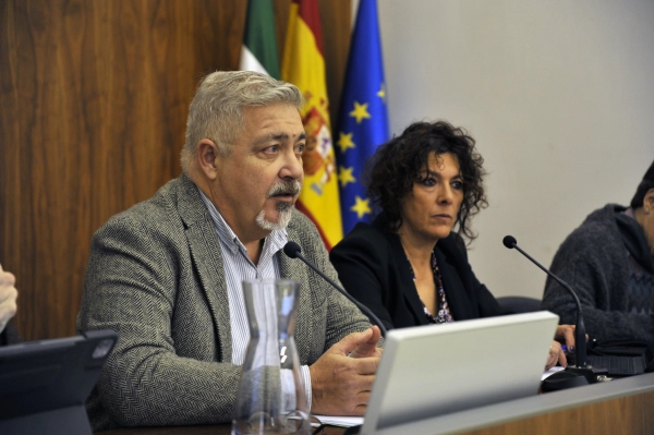 Imagen del artículo La Junta de Extremadura ha reforzado la labor de sus empleados públicos con mejoras socioeconómicas, laborales y de conciliación