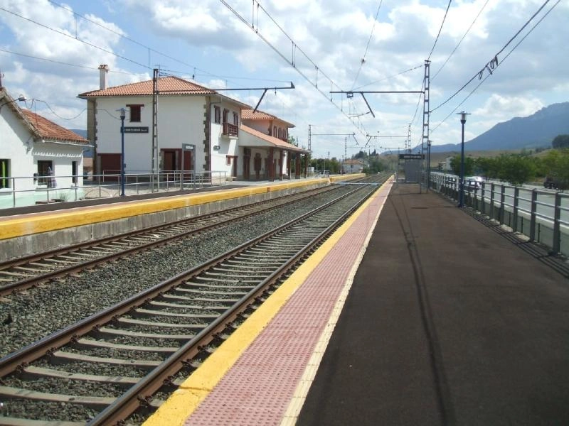 Imagen del artículo Transportes adjudica por 18 millones de euros ampliar a los 750 m las vías de apartado de las estaciones de Caparroso, Carrascal y Uharte-Arakil