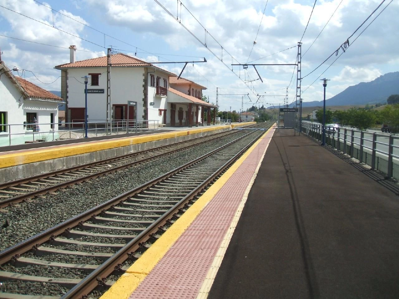 Imagen del artículo Transportes adjudica por 18 millones de euros ampliar a los 750 m las vías de apartado de las estaciones de Caparroso, Carrascal y Uharte-Arakil