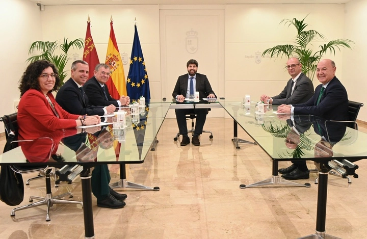 Imagen del artículo Consejos escolares autonómicos se reúnen en la Región de Murcia para tratar sobre convivencia escolar y salud mental
