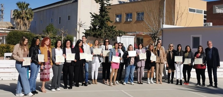Imagen del artículo La Comunidad forma a 20 personas desempleadas para atender al colectivo de dependientes