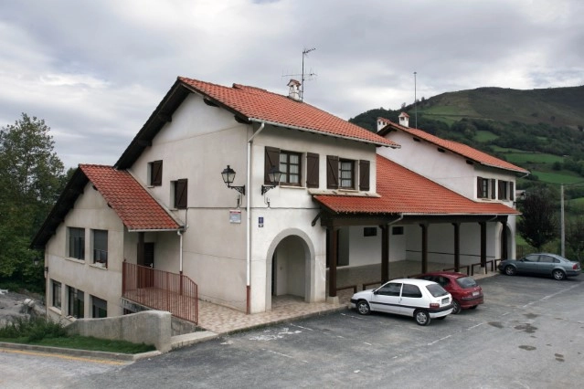 Imagen del artículo Educación concede 278.231 euros de subvenciones a 13 entidades locales para sufragar obras en centros educativos 0-3 y colegios de Primaria 

Se trata de cuantías destinadas a proyectos de obras de mejora y remodelación en colegios públicos   	 		 		01/04/2025 		    		 			 			 				 						 							camera_alt