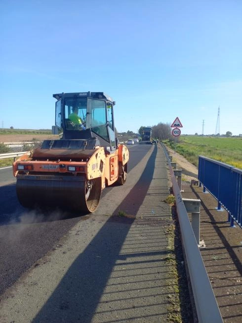Image 3 of article Transportes inicia los trabajos para rehabilitar el firme de la A-4 en Córdoba con una inversión de 2,7 millones de euros