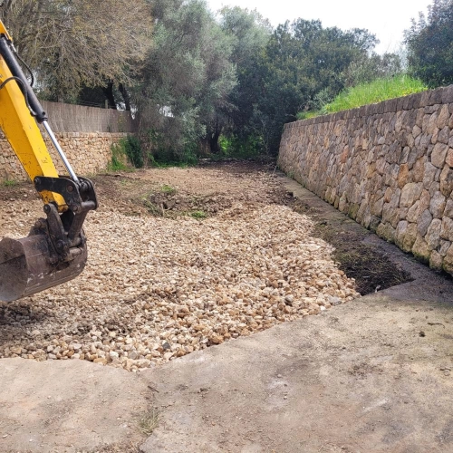 Imagen del artículo Abaqua limpia el torrente de Son Bordils tras la acumulación de restos en su lecho por las lluvias de marzo