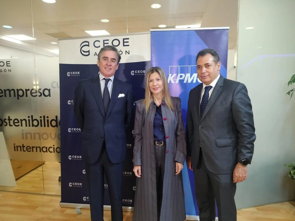 Imagen del artículo Mar Vaquero destaca las buenas previsiones de la empresa aragonesa en la presentación del informe Perspectivas 2025 de KPMG