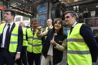 Imagen del artículo El consejero Mikel Jauregi visita el grupo cooperativo ULMA, referente en el desarrollo de soluciones tecnológicas avanzadas para la industria