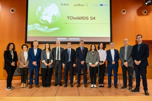 Imagen del artículo La implantación de la Estrategia de Especialización Inteligente para la Sostenibilidad de Navarra (S4) muestra resultados muy positivos a mitad de su periodo de ejecución 

Así lo refleja la 'Evaluación Intermedia' coordinada por la sociedad pública Sodena, y presentada durante el congreso internacional 'TOWARDS S4' celebrado este miércoles en Pamplona   	 		 		10/04/2025 		    		 			 			 				 						 							camera_alt