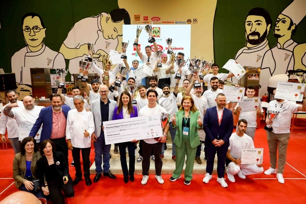 Image 2 of article A Xunta promociona o viño da Ribeira Sacra e o Mel de Galicia no 4º Campionato de España de Pizzas Gourmet