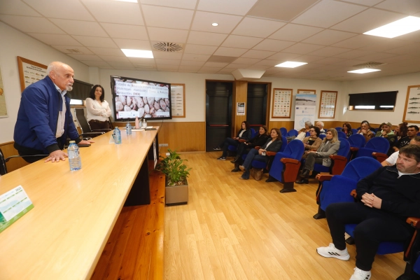 Imagen del artículo Villares defende que a calidade e o sabor do berberecho galego sitúan a Galicia nun preferente produtor entre as comunidades costeiras de Europa