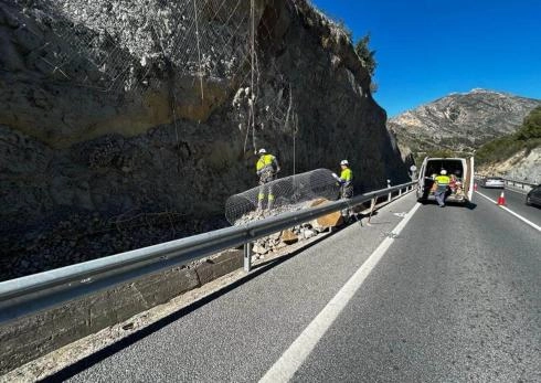 Image 1 of article Transportes licita por 23,7 millones de euros un contrato para conservar 156 km de carreteras en la provincia de Alicante