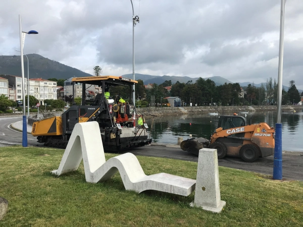 Imagen del artículo A Xunta inviste 180.000 euros na renovación dos pavimentos esgotados nos portos de Ribeira e a Pobra do Caramiñal