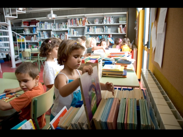 Imagen del artículo El Departament d'Educació i FP impulsa la formació docent sobre el potencial pedagògic de les revistes en català