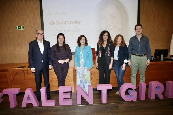 Imagen del artículo Ana Belén Álvarez destaca el carácter referente de la iniciativa STEM Talent Girl Cantabria