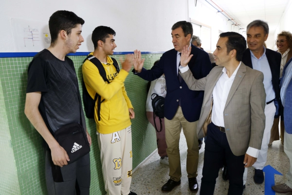 Imagen del artículo Román Rodríguez destaca o papel activo dos centros de educación especial para favorecer a inclusión educativa da que Galicia é lider estatal