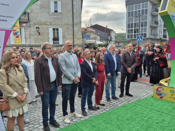 Image 1 of article A Xunta salienta a importancia da Festa da Rosa de Mos como evento dinamizador da economía rural