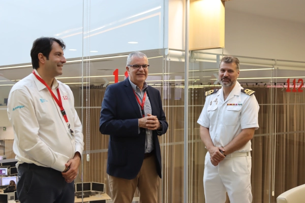Imagen del artículo O director xeral de emerxencias e o xerente de Axega reúnense co comandante naval do Miño para mellorar a coordinación dos efectivos de emerxencias